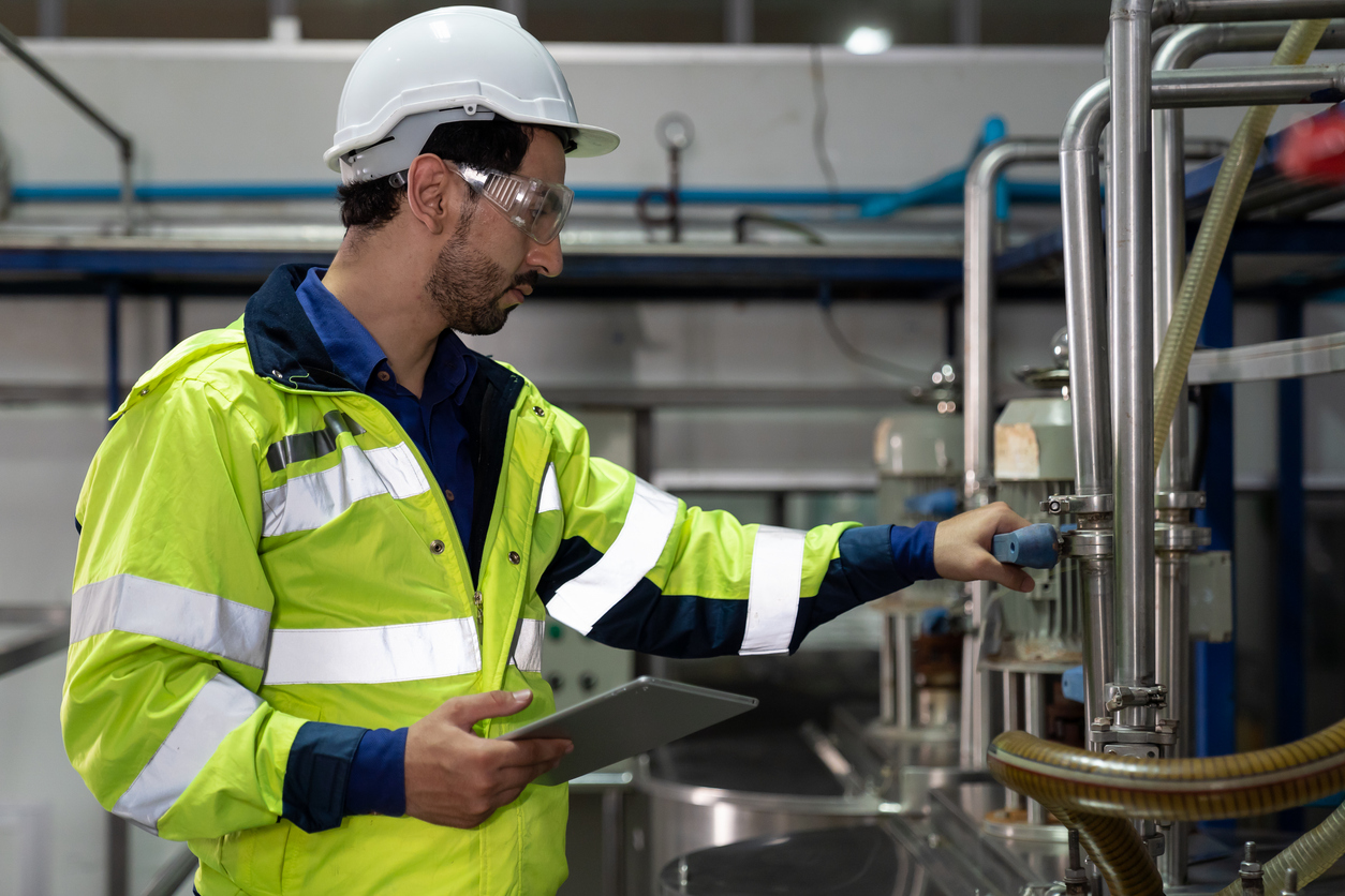 Lessons from the Helium Supply Disruption